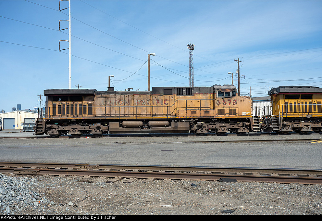 UP 6678
